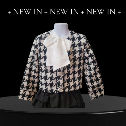 Houndtooth Tweed Jacket with Iconic Silhouette by Enchanté